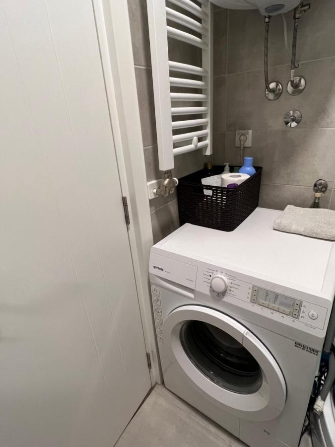 Delete 4 Apartment Belgrade Luaran gambar