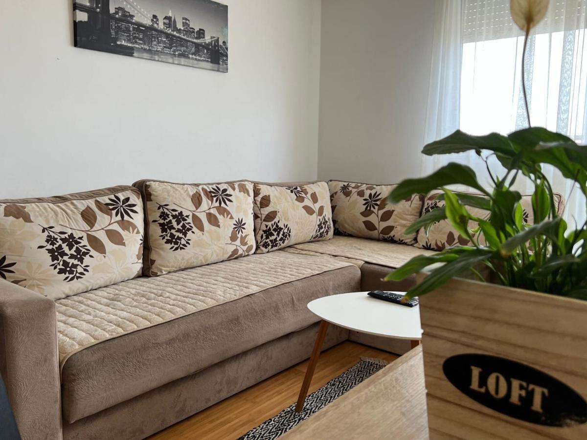 Delete 4 Apartment Belgrade Luaran gambar